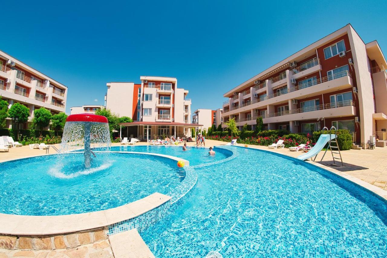 Holiday Fort Golf Club - Premium Apartments Sunny Beach Exterior foto